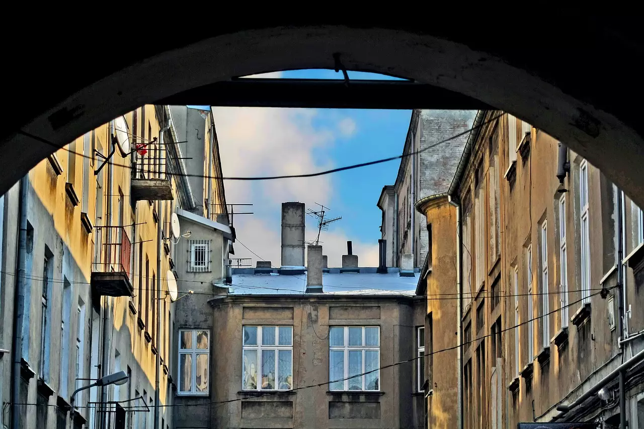 Warszawska Praga – klimatyczne miejsce do zamieszkania !